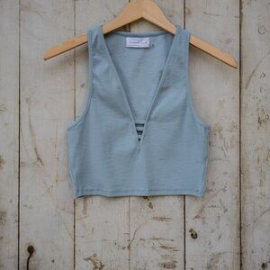 Mustard Seed Blue Ribbed V-Neck Crop Top Size M NWT